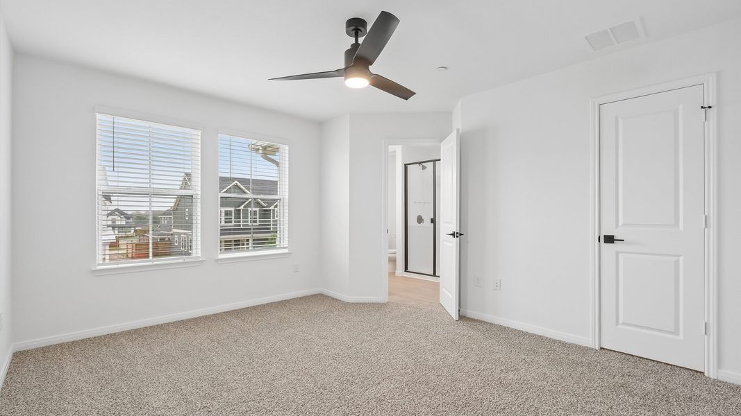 Spacious, unfurnished interior of a new home in Avery Centre, Round Rock (Image 28). Spacious, unfurnished interior of a new home in Avery Centre, Round Rock (Image 28).