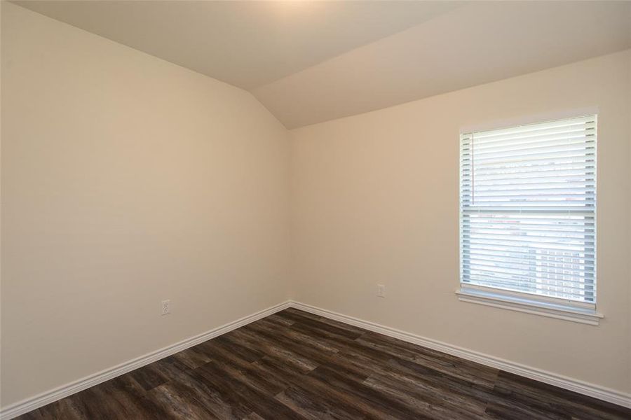 Spacious, unfurnished interior of a new home in , Gun Barrel City (Image 17).