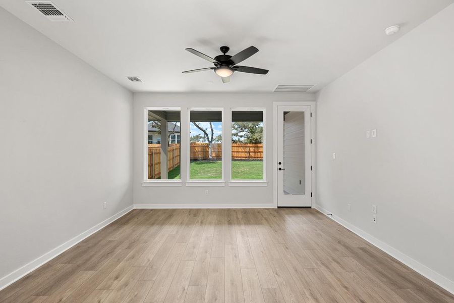 Spacious, unfurnished interior of a new home in Terrace Collection at Heritage, Dripping Springs (Image 25). Spacious, unfurnished interior of a new home in Terrace Collection at Heritage, Dripping Springs (Image 25).