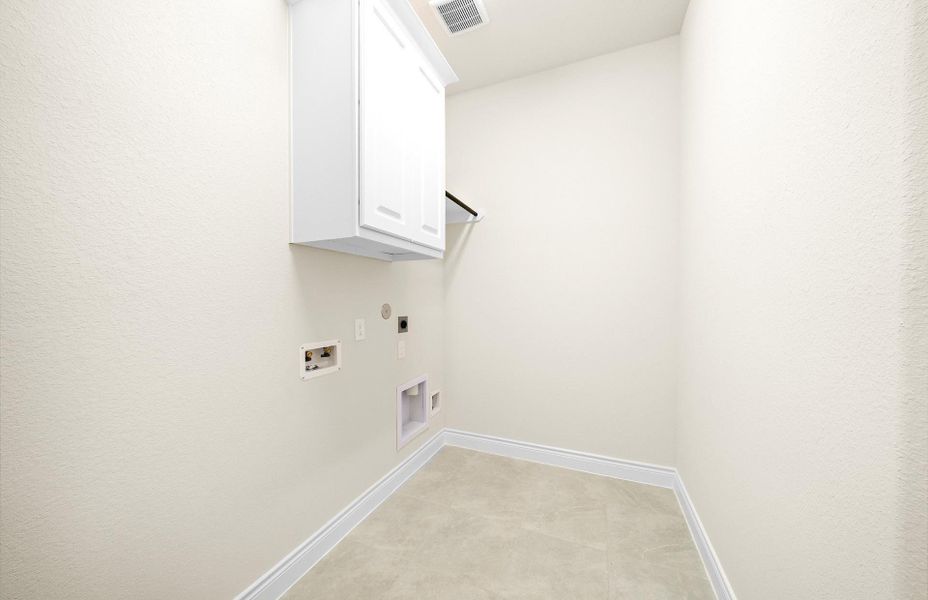 Spacious, unfurnished interior of a new home in , Magnolia (Image 19).