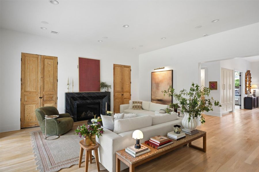 FAMILY ROOM WITH STONE FIREPLACE FAMILY ROOM WITH STONE FIREPLACE