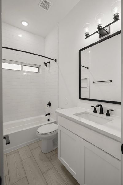 Furnished interior view inside a new home in Painted Sky, El Paso (Image 27).