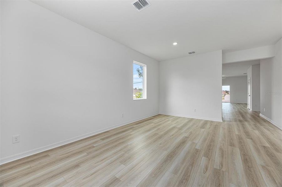 Spacious, unfurnished interior of a new home in Poinciana, Poinciana (Image 17). Spacious, unfurnished interior of a new home in Poinciana, Poinciana (Image 17).