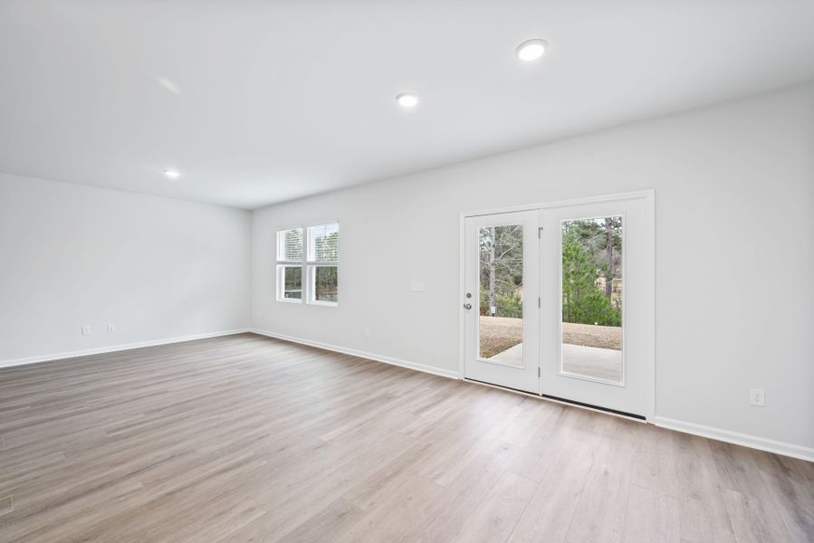 Spacious, unfurnished interior of a new home in Grand Arbor, Blythewood (Image 20). Spacious, unfurnished interior of a new home in Grand Arbor, Blythewood (Image 20).