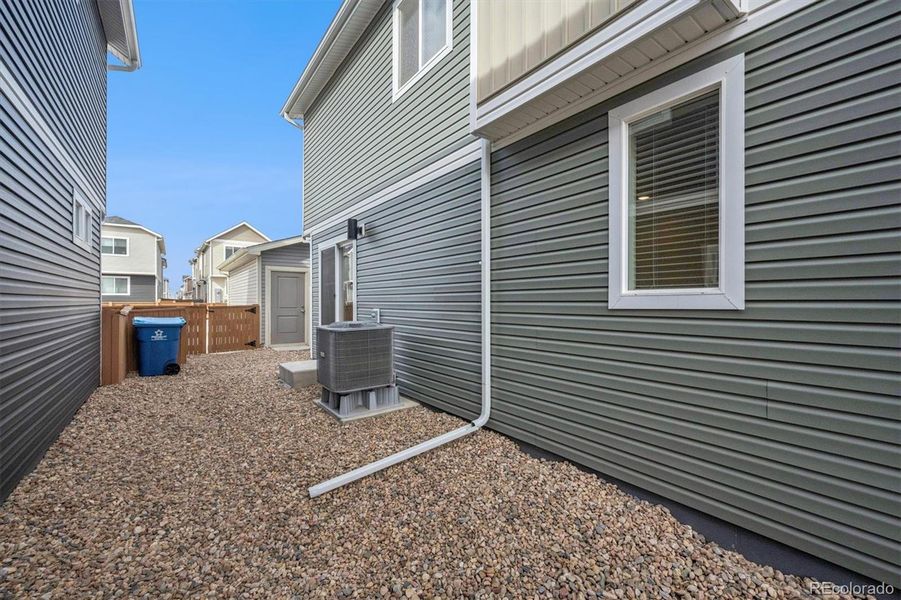 Exterior details and patio area of a home in Reunion, Commerce City (Image 3).