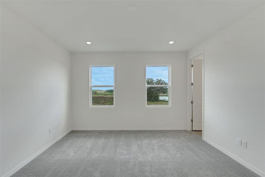 Spacious, unfurnished interior of a new home in Shores at Mirada, San Antonio (Image 22).