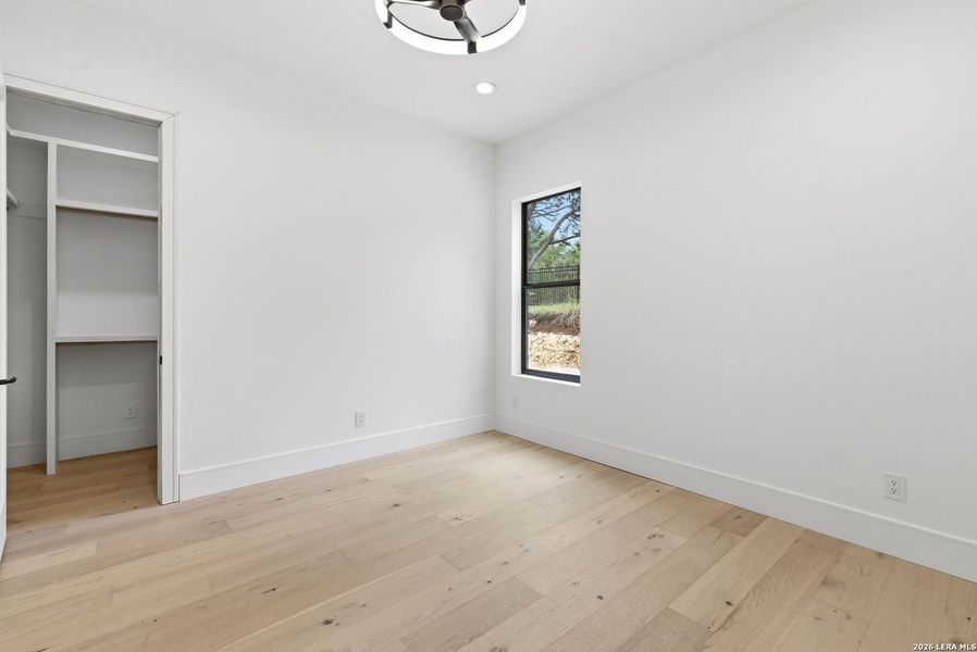 Spacious, unfurnished interior of a new home in , Boerne (Image 19).
