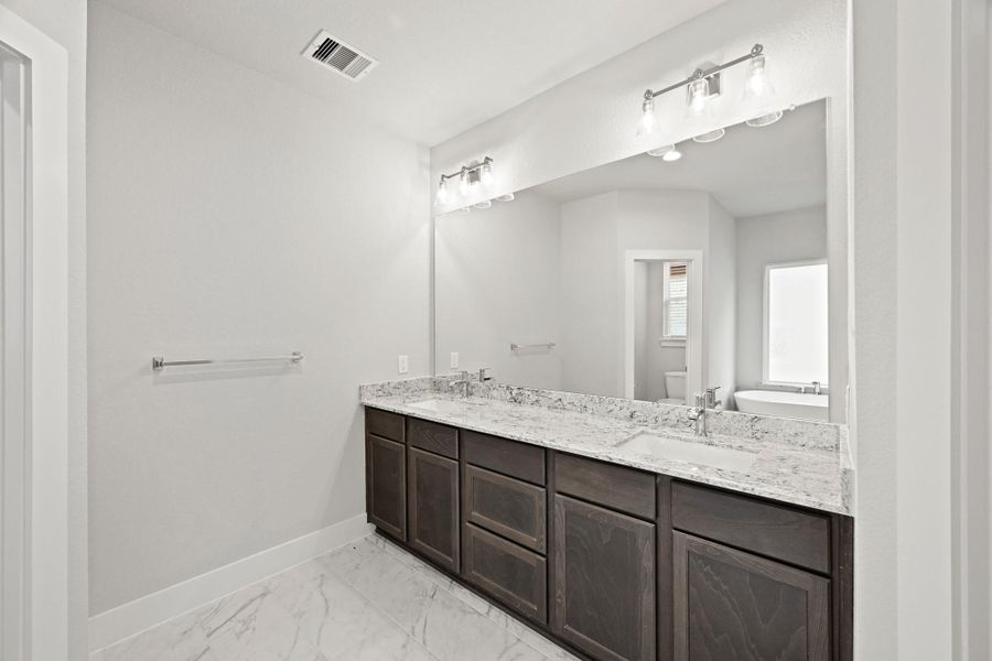 Furnished interior view inside a new home in Barton Creek Ranch, Conroe (Image 3). Furnished interior view inside a new home in Barton Creek Ranch, Conroe (Image 3).