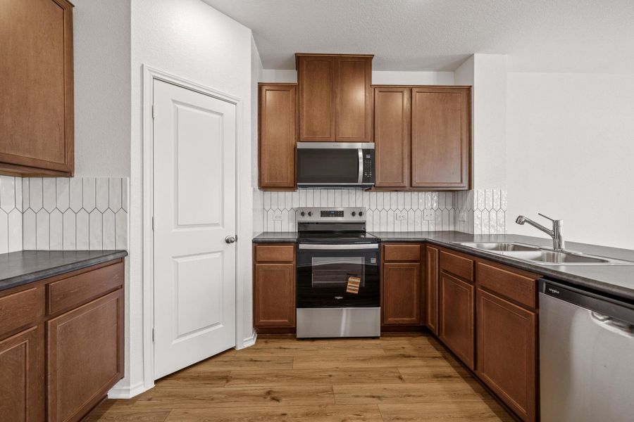 Furnished interior view inside a new home in Sonterra - Cool Water, Jarrell (Image 9).