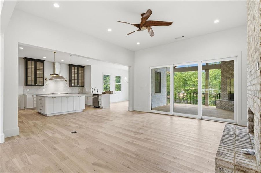 Spacious, unfurnished interior of a new home in , Newnan (Image 43). Spacious, unfurnished interior of a new home in , Newnan (Image 43).