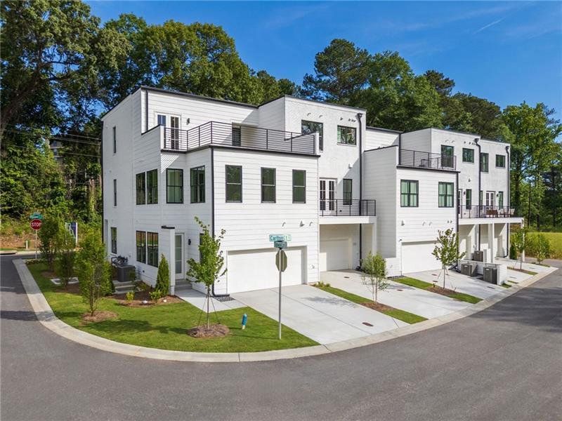 Front exterior of a new home in , Atlanta, GA, highlighting curb appeal (Image 1). Front exterior of a new home in , Atlanta, GA, highlighting curb appeal (Image 1).
