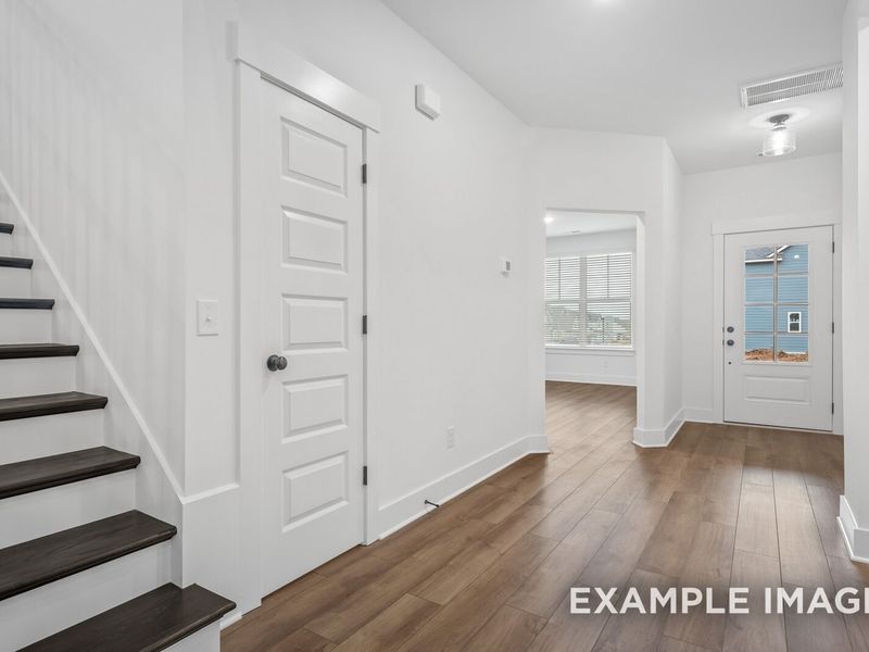 Spacious, unfurnished interior of a new home in Woods Crossing, Gallatin (Image 25).