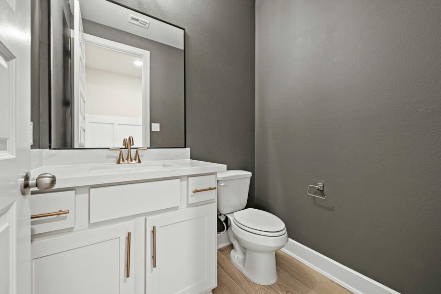 Representative image. Features, specifications, selections and colors may vary. Representative image. Features, specifications, selections and colors may vary.