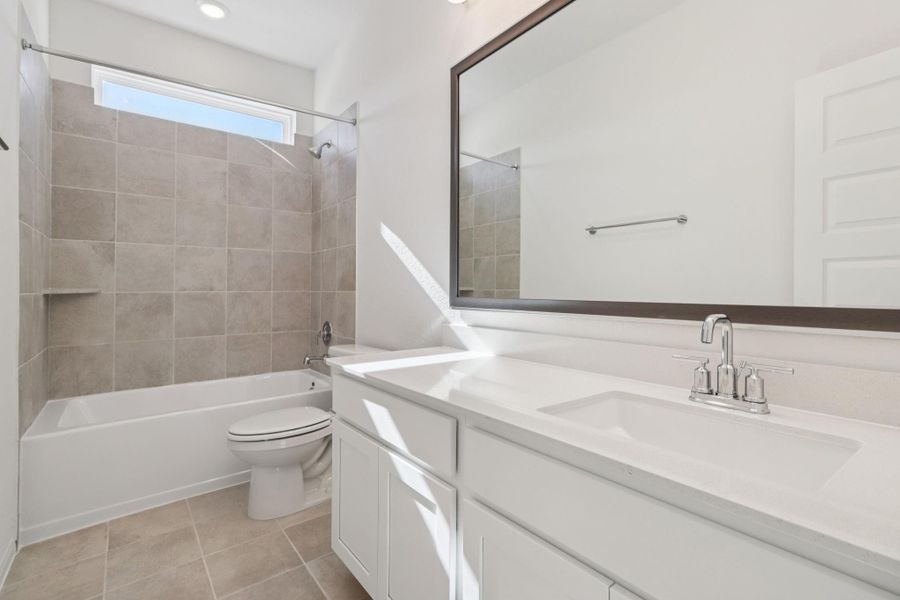 Furnished interior view inside a new home in Kemah Crossing - Luxe Series, Kemah (Image 13).