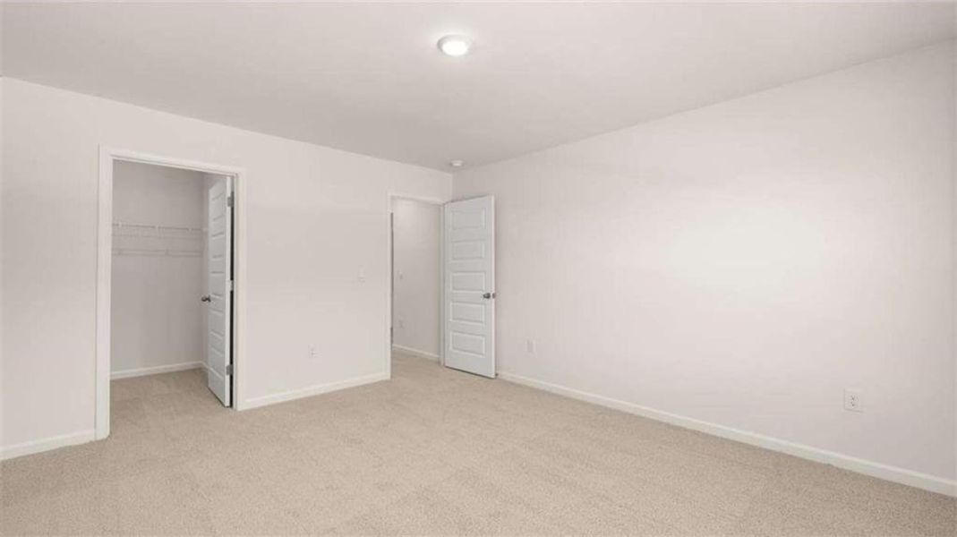 Spacious, unfurnished interior of a new home in Brooks Station, Dacula (Image 32).
