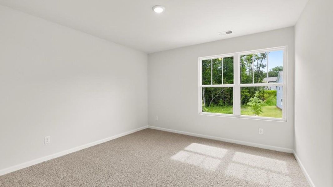 Spacious, unfurnished interior of a new home in Northwoods at Mirror Lake, Villa Rica (Image 30).