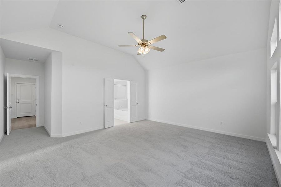 Spacious, unfurnished interior of a new home in Arbor Oaks, Boyd (Image 21). Spacious, unfurnished interior of a new home in Arbor Oaks, Boyd (Image 21).