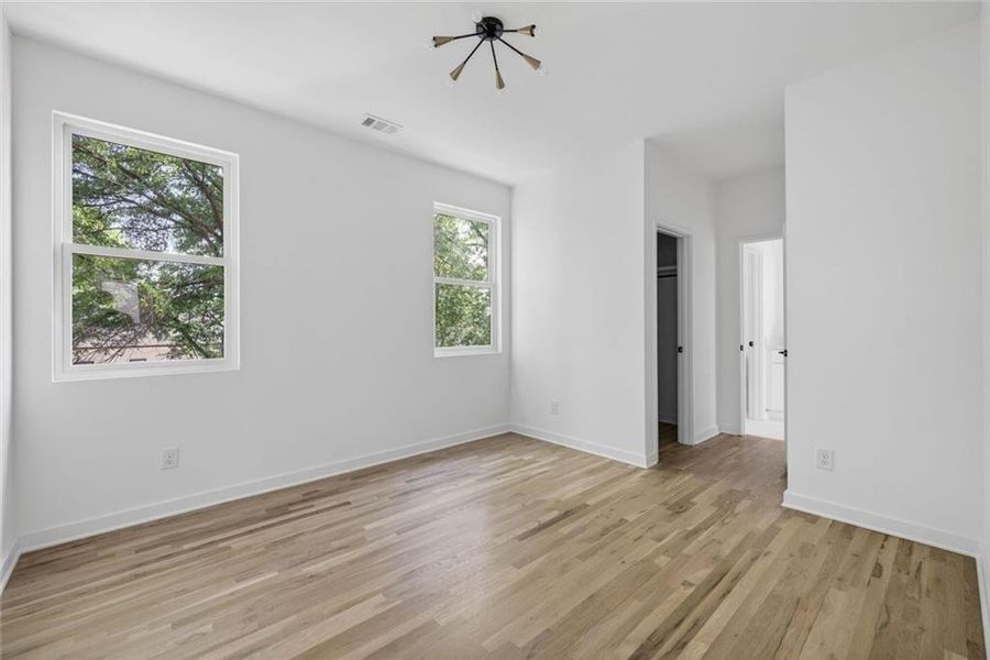 Spacious, unfurnished interior of a new home in , Atlanta (Image 26). Spacious, unfurnished interior of a new home in , Atlanta (Image 26).