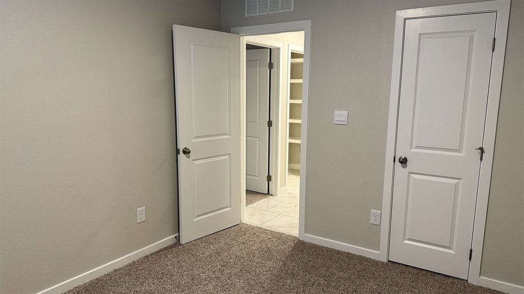 Image 19 of a home in London Towne. Image 19 of a home in London Towne.