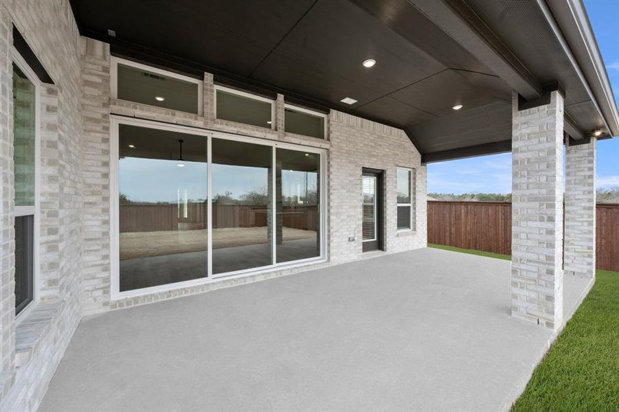 1618 Whisperwood- Back-3