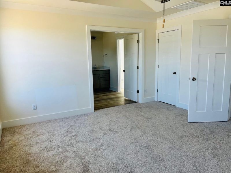 Spacious, unfurnished interior of a new home in Blythewood Farms, Blythewood (Image 24).