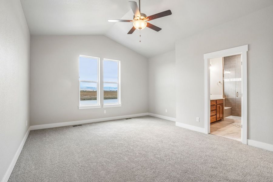Spacious, unfurnished interior of a new home in Vernazza, Windsor (Image 19). Spacious, unfurnished interior of a new home in Vernazza, Windsor (Image 19).