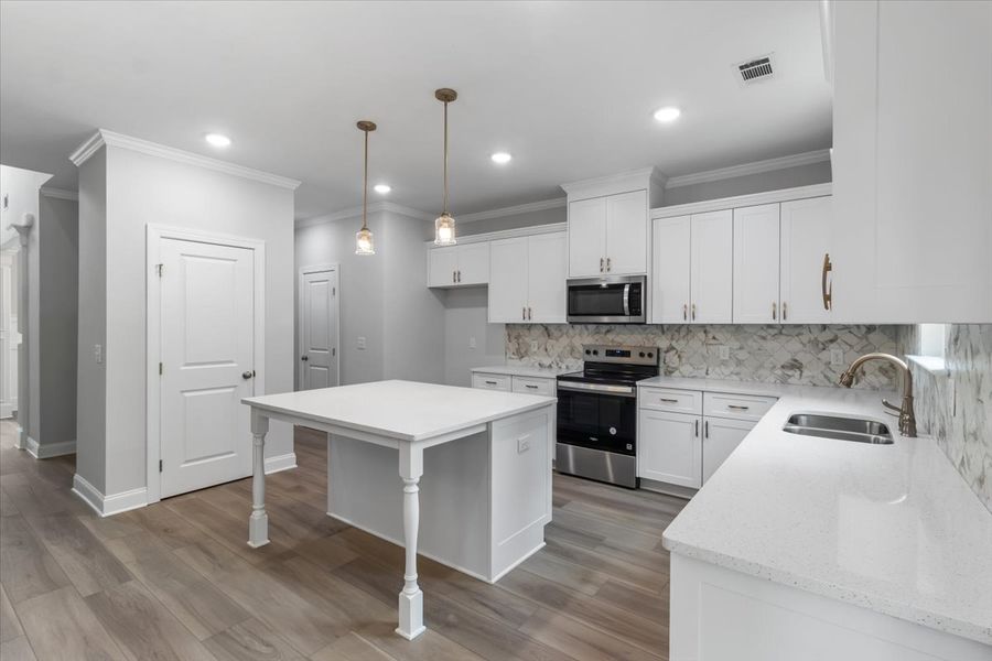 Kitchen 1 | 5085 Anna Creek Way by Ivey Homes
