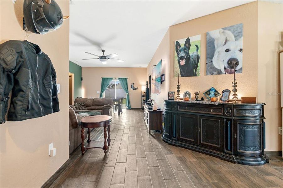 Furnished interior view inside a new home in Thompson Preserve, Bartow (Image 27). Furnished interior view inside a new home in Thompson Preserve, Bartow (Image 27).