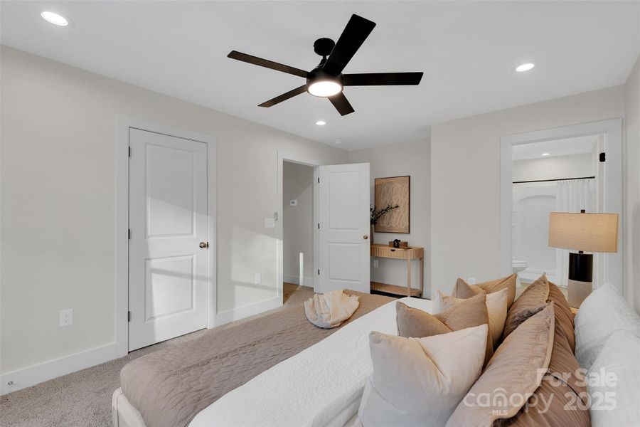 Owner Suite - Bedroom