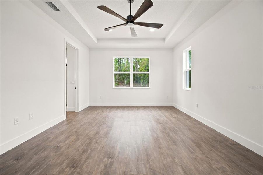 Spacious, unfurnished interior of a new home in , Dunnellon (Image 35). Spacious, unfurnished interior of a new home in , Dunnellon (Image 35).