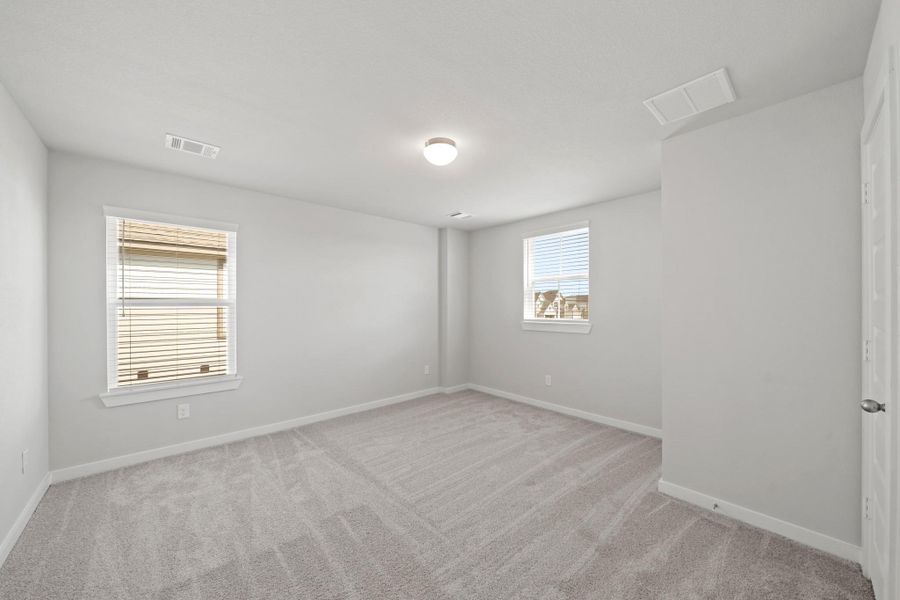 Spacious, unfurnished interior of a new home in Huntington Place, Rosharon (Image 21). Spacious, unfurnished interior of a new home in Huntington Place, Rosharon (Image 21).