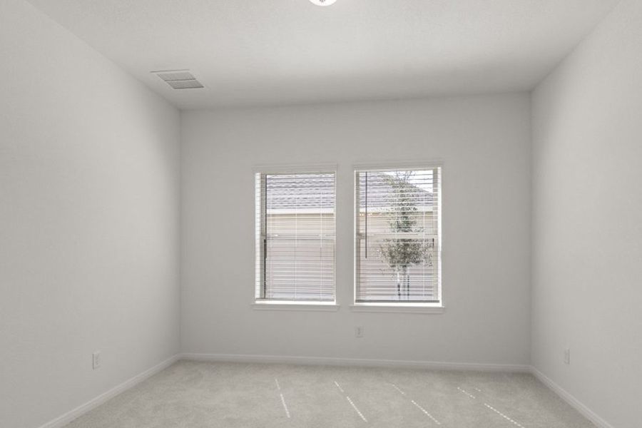 Representative unfurnished interior of a home built from the Oak by Pacesetter Homes in Blanco Vista, San Marcos (Image 36).