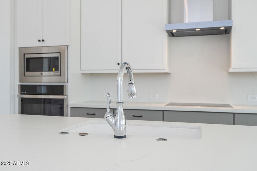 Tri Pointe Blossom Rock 554 - Kitchen-1M Tri Pointe Blossom Rock 554 - Kitchen-1M