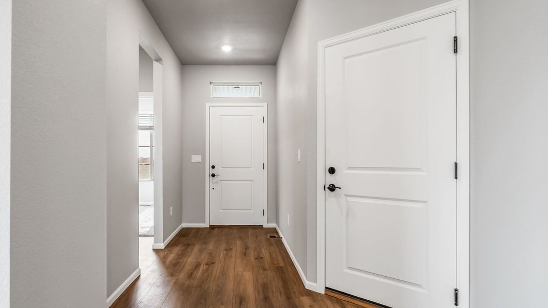 Spacious, unfurnished interior of a new home in The Reserve at Green Valley Ranch Aurora, Aurora (Image 19). Spacious, unfurnished interior of a new home in The Reserve at Green Valley Ranch Aurora, Aurora (Image 19).