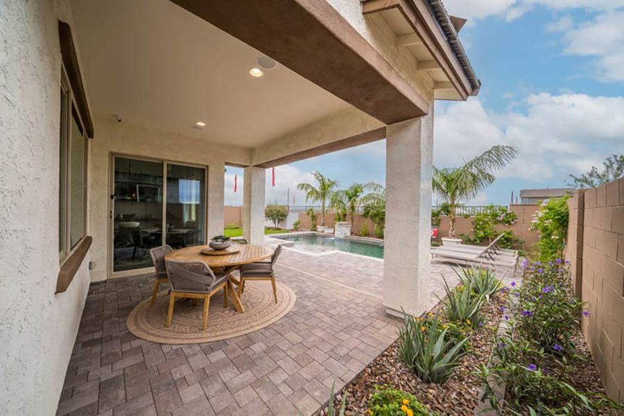 Image 24 representing the Windsor by Taylor Morrison in Hawes Crossing Landmark Collection, Mesa, AZ. Image 24 representing the Windsor by Taylor Morrison in Hawes Crossing Landmark Collection, Mesa, AZ.