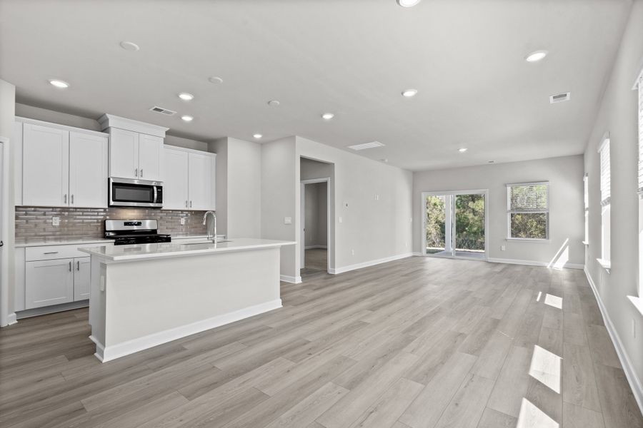 Image 32 of a home in Waterside - Boardwalk Series. Image 32 of a home in Waterside - Boardwalk Series.