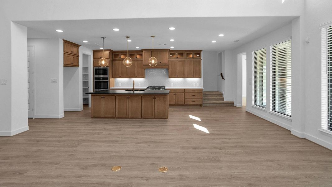 Furnished interior view inside a new home in Evergreen 70', Conroe (Image 7). Furnished interior view inside a new home in Evergreen 70', Conroe (Image 7).