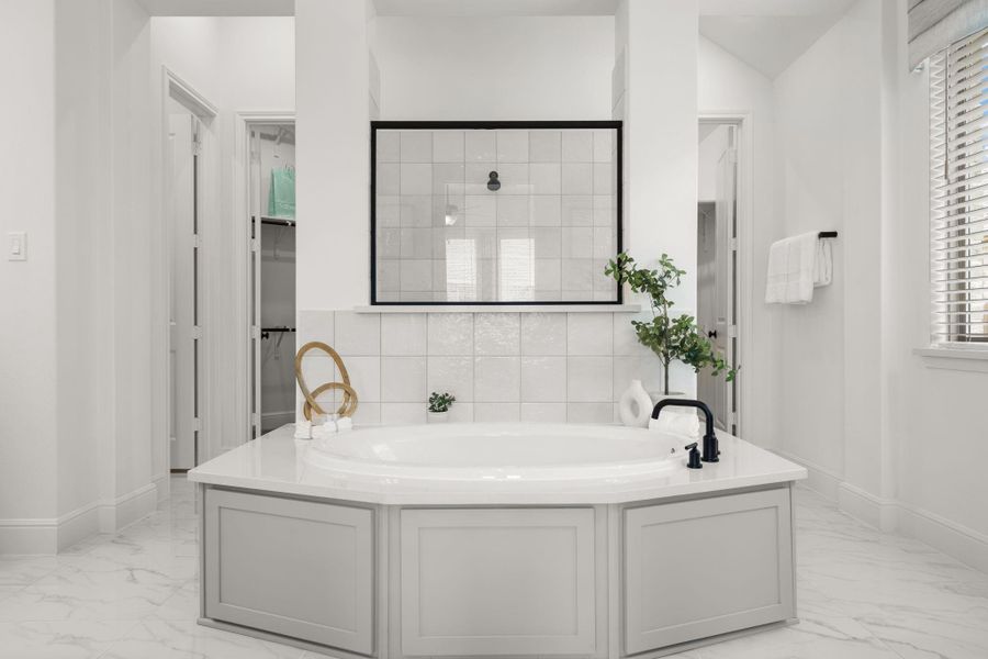 Image 11 of a home in Coastal Point. Image 11 of a home in Coastal Point.