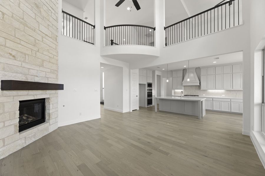Spacious, unfurnished interior of a new home in Nelson Lake Estates, Rockwall (Image 19).