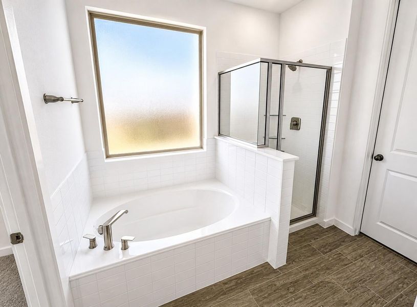Furnished interior view inside a new home in River Ranch, Dayton (Image 6).