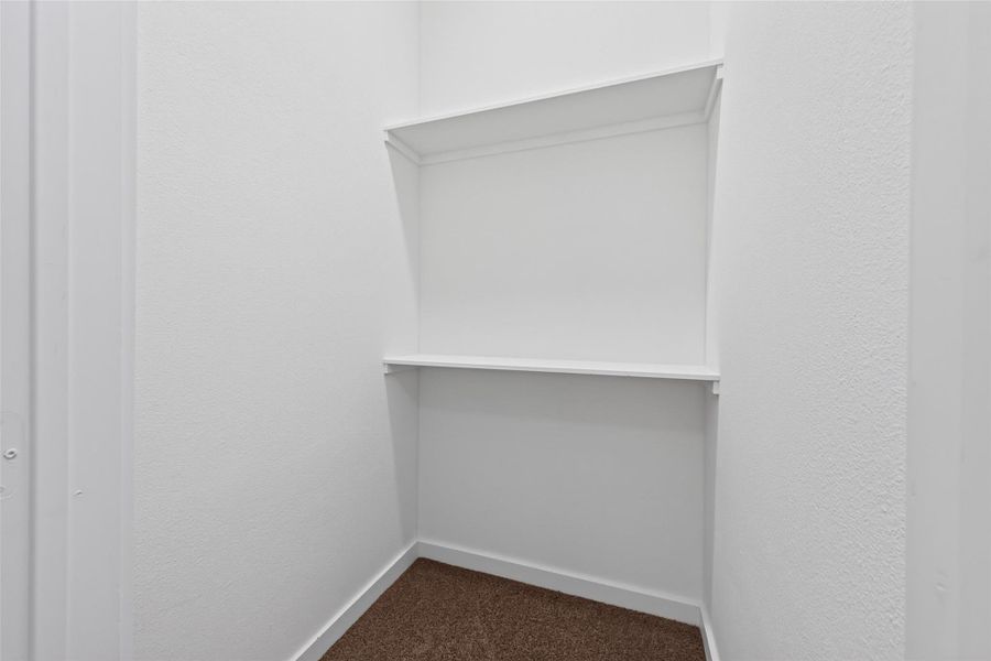 Spacious, unfurnished interior of a new home in , Cleveland (Image 26).