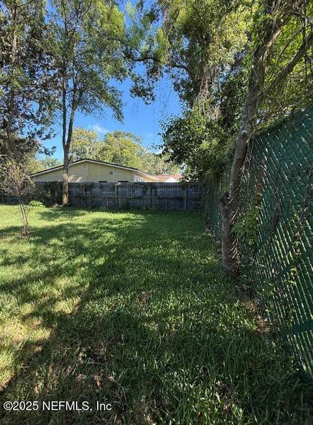 Image 30 of a home in . Image 30 of a home in .