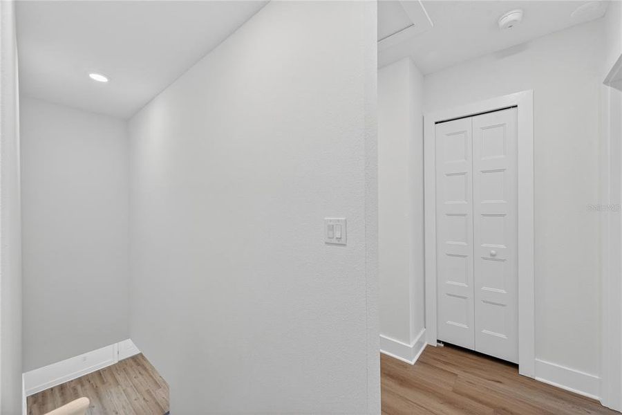 Spacious, unfurnished interior of a new home in , St. Petersburg (Image 37). Spacious, unfurnished interior of a new home in , St. Petersburg (Image 37).
