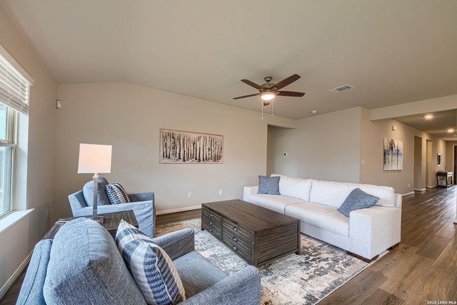 Furnished interior view inside a new home in Arcadia Ridge - Classic Series, San Antonio (Image 12).