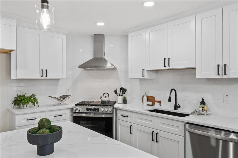 Furnished interior view inside a new home in , Snellville (Image 7).