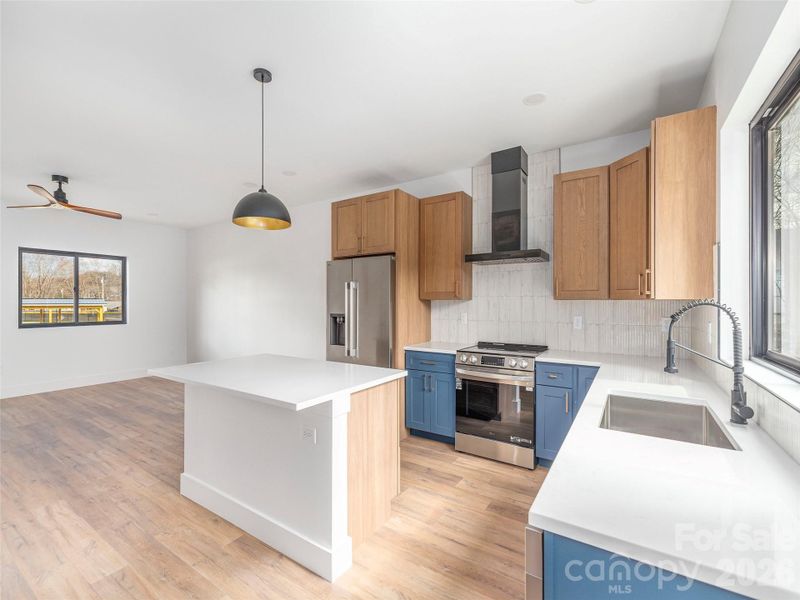 Furnished interior view inside a new home in , Waynesville (Image 8).