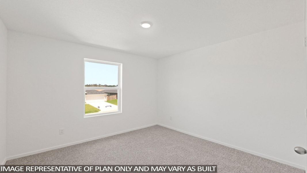 Spacious, unfurnished interior of a new home in Lexington Heights, Willis (Image 11).