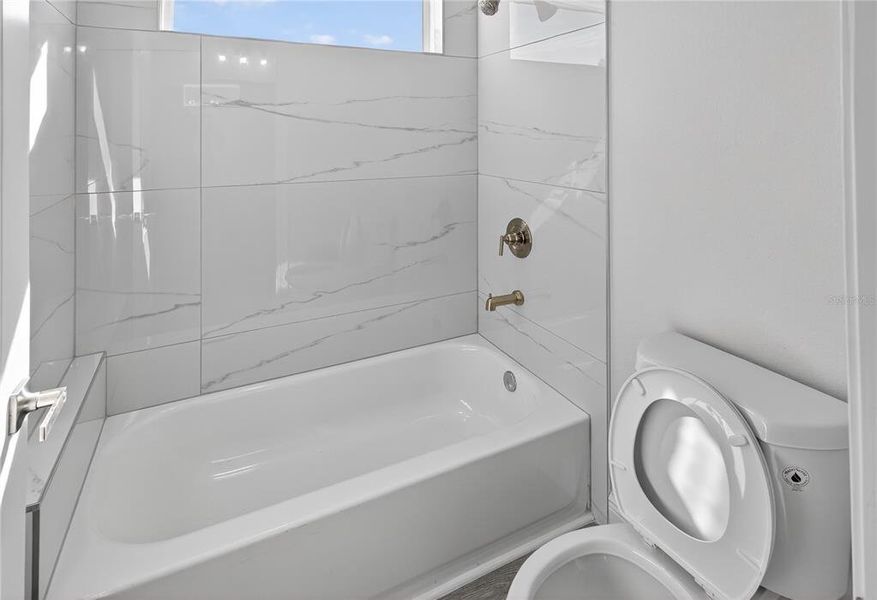 Furnished interior view inside a new home in , Ocala (Image 17).