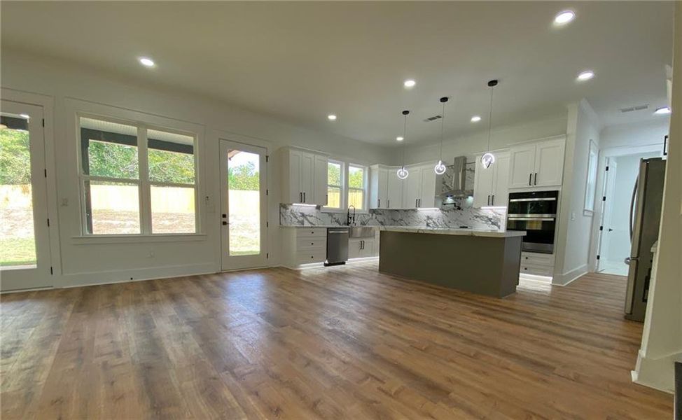 Image 65 of a home in .