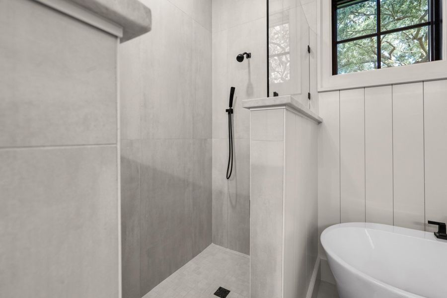 Close-up of interior finishes inside a home in , Beaufort (Image 20).